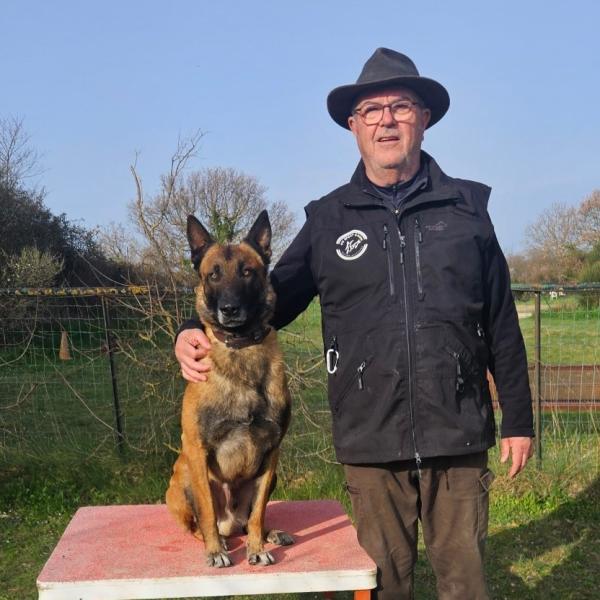 Armand Pico  in pes Rock