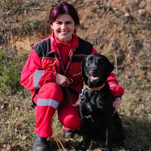 Carmen Popescu in pes Sunny