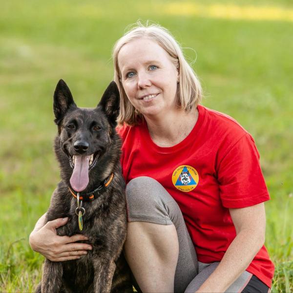 Lucia Čeňková in pes Lara